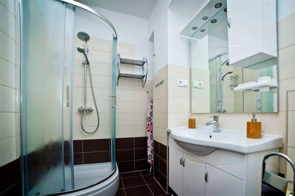 Split Apartments Peric Luaran gambar