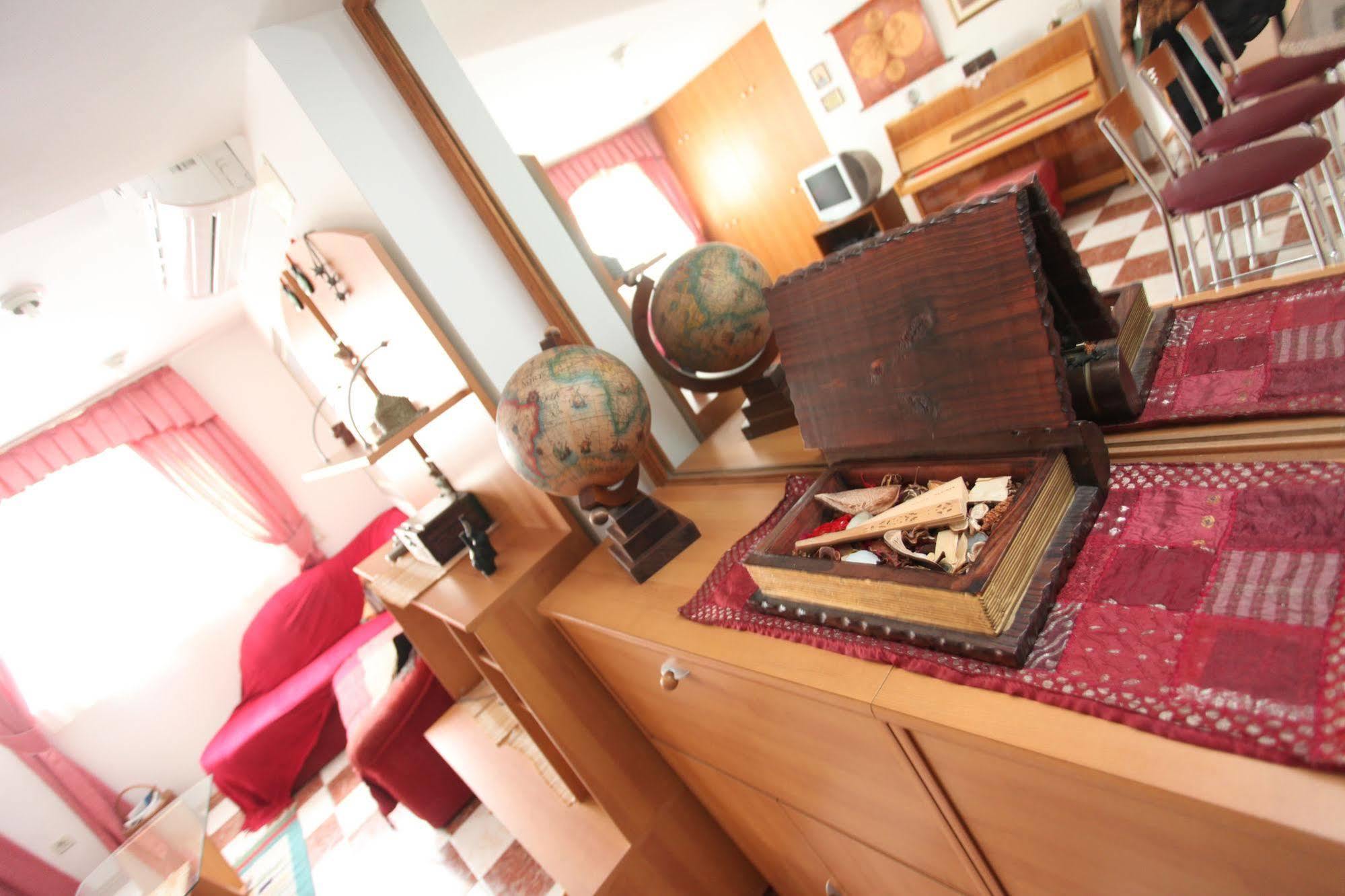 Split Apartments Peric Luaran gambar