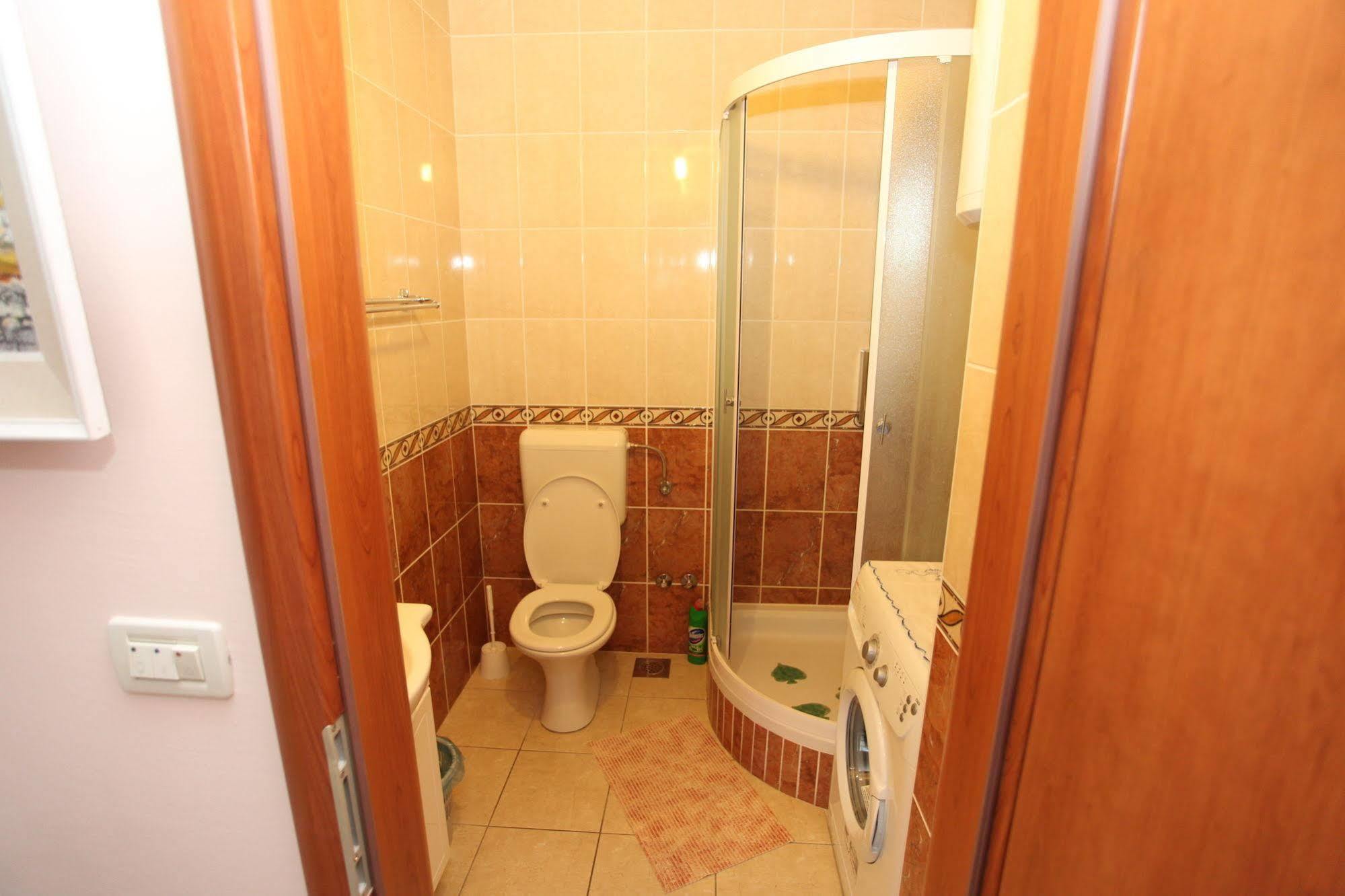Split Apartments Peric Luaran gambar