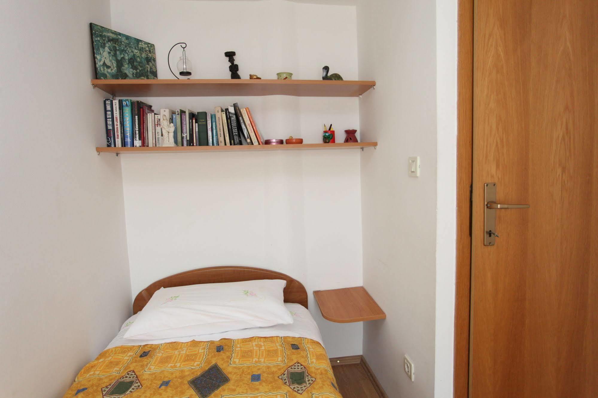 Split Apartments Peric Luaran gambar